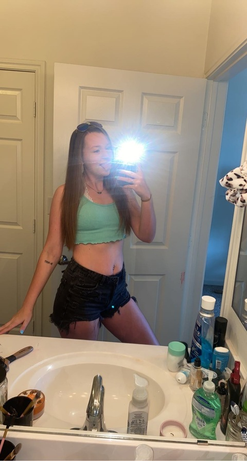 alexis_ec9 onlyfans leaked picture 1