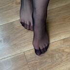 emmasfeetxx onlyfans leaked picture 1