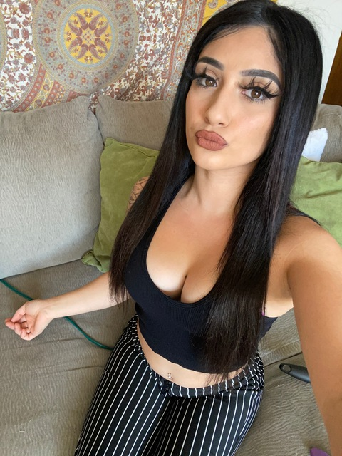 lilshortyrin onlyfans leaked picture 1