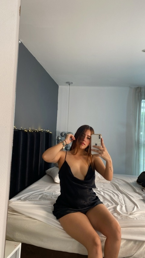 queenfranco onlyfans leaked picture 1