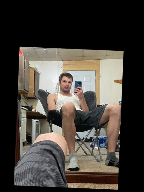 tylerholtrust onlyfans leaked picture 1